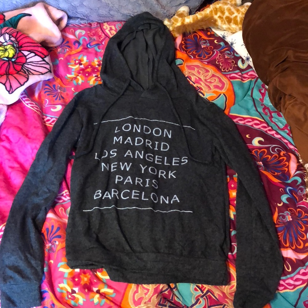 Light weight hoodie